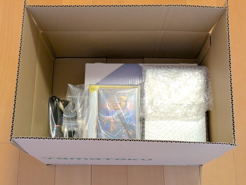 レトログの宅は買取に出すものを梱包した様子